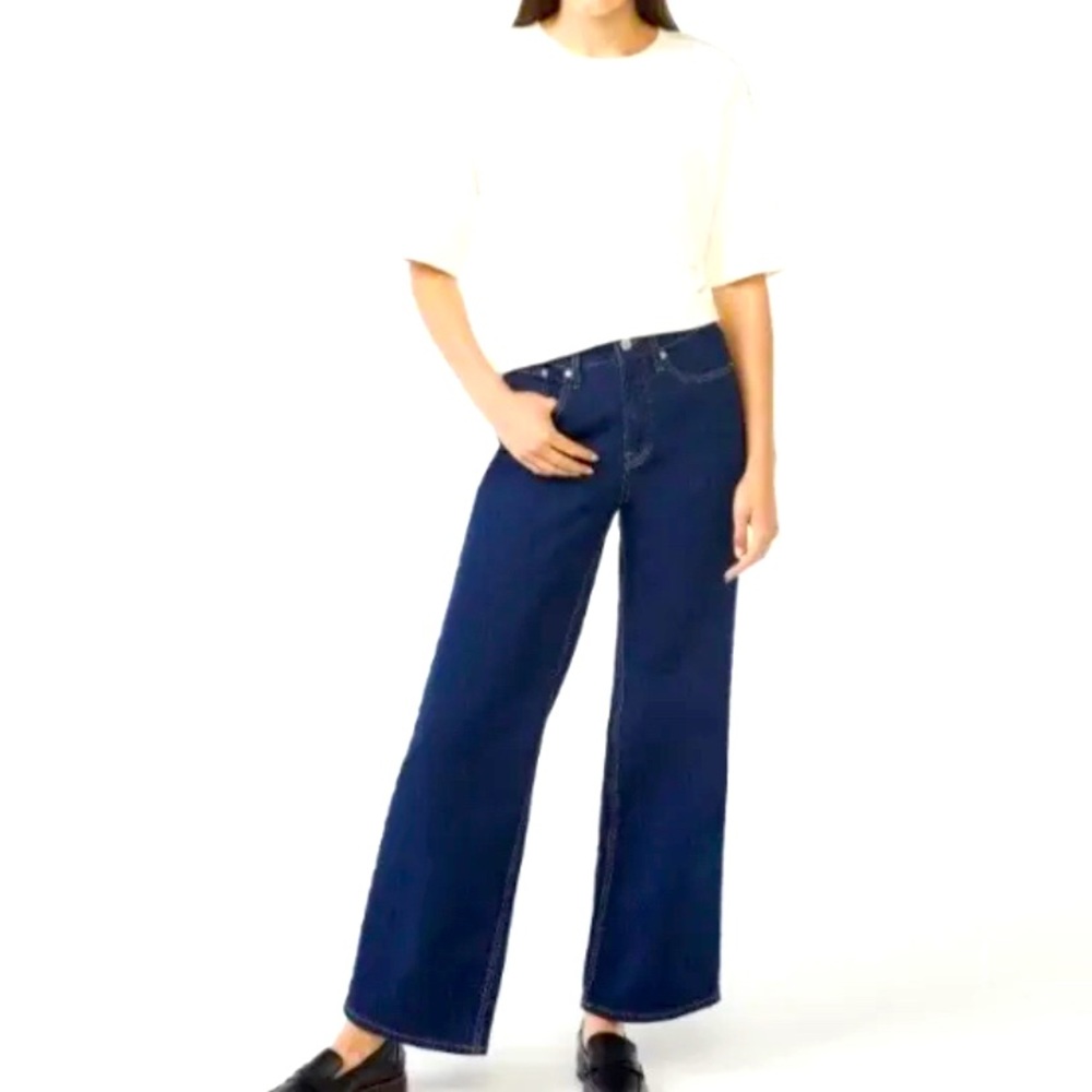 FreeAssembly Wide Leg Jeans sz 4 NWT